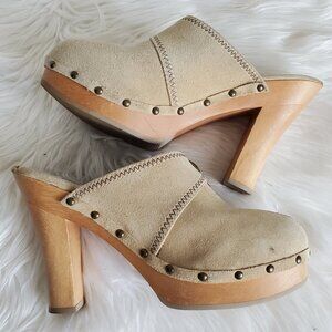 Steve Madden Faris Suede Studded Clogs Mules Wooden Heels SZ 8